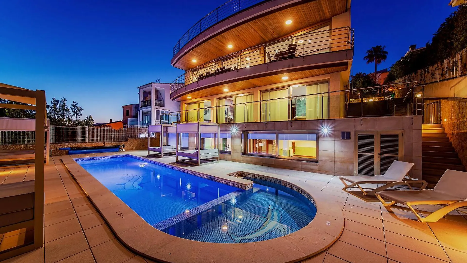 Luxury Villa Alcanada - Close To Port D\'Alcudia location